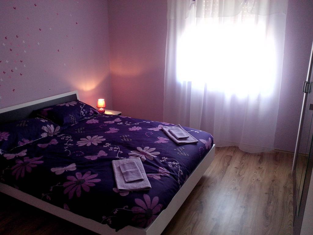 Apartment Sanja Pazin Oda fotoğraf